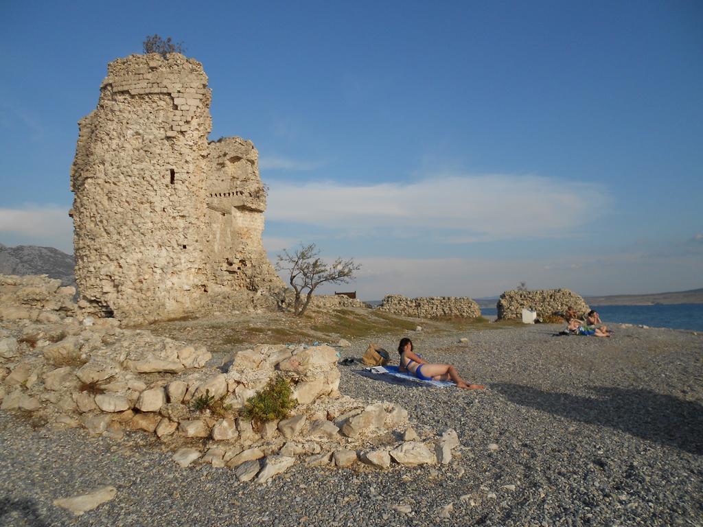 Apartments Lana Starigrad Paklenica Dış mekan fotoğraf