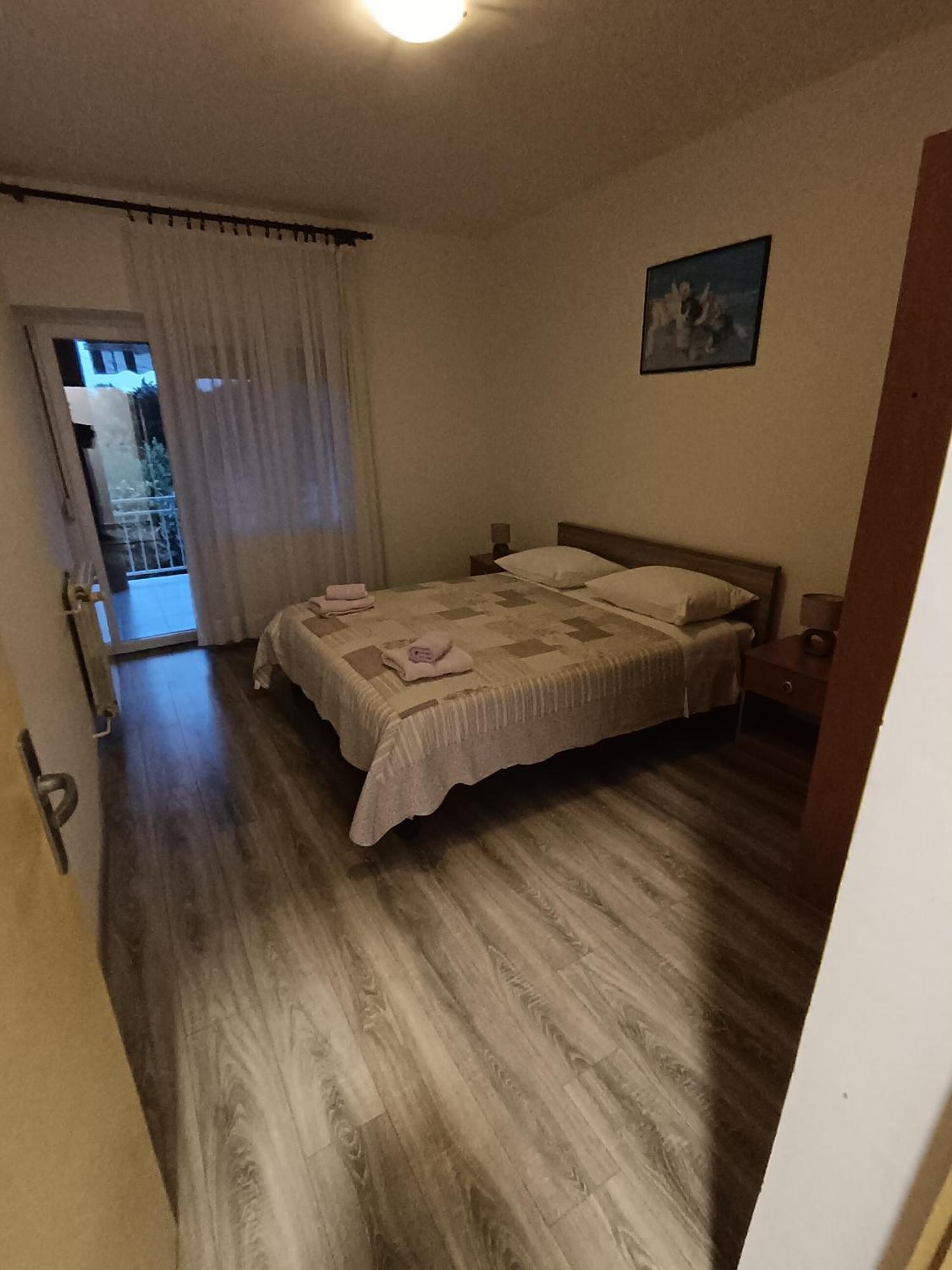 Apartments Lana Starigrad Paklenica Oda fotoğraf
