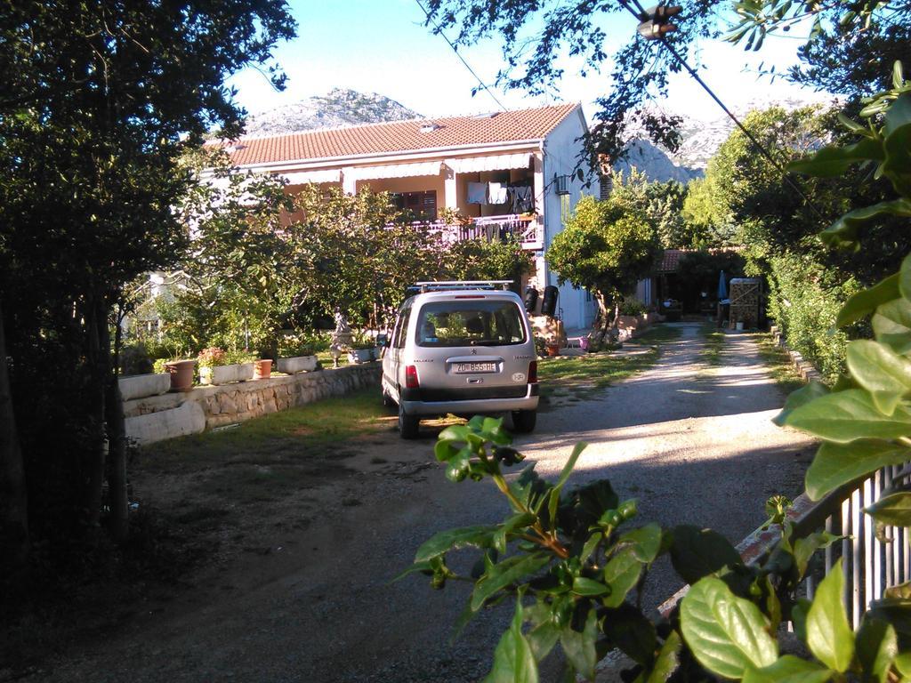 Apartments Lana Starigrad Paklenica Dış mekan fotoğraf